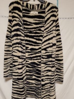 LOFT Black Cream Fuzzy Zebra Stripe Cardigan Sm Layer Work Evening Mob Wife